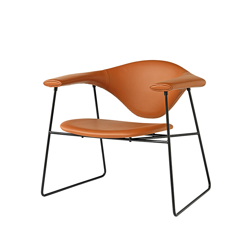 丹麦设计师椅休闲椅 五金椅 北欧经典家具 五金铁架烤漆软包男子汉餐椅厕所洗手台椅