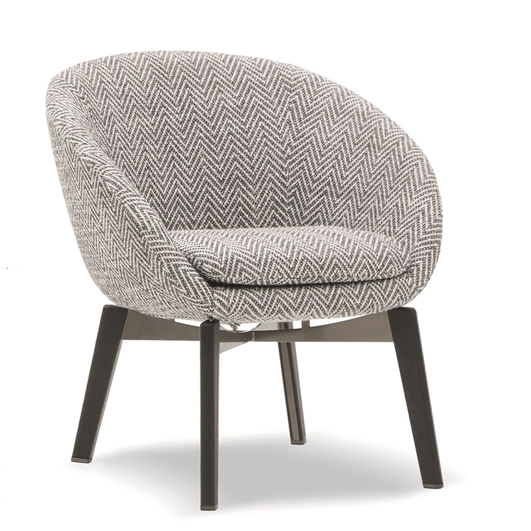 意大利Minotti 2018年 Rodolfo Dordoni 罗素安乐椅 RUSSELL 不锈钢铁烤漆实木脚架 半圆形碗形餐椅洽谈椅